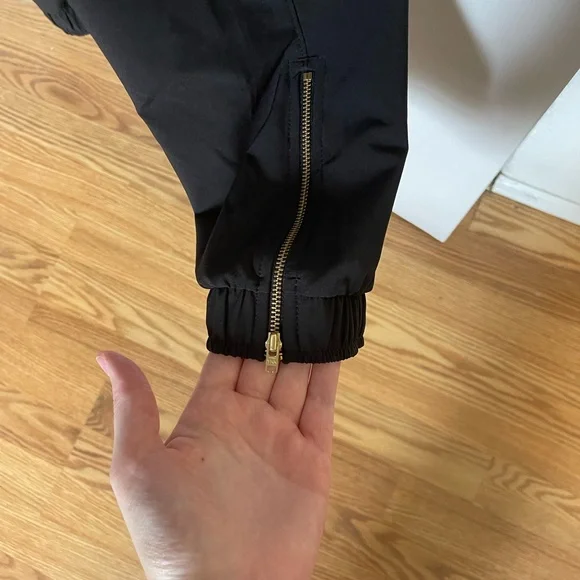 NWOT Albion Fit Black Classic Overall Jumpsuit - Picture 12 of 15